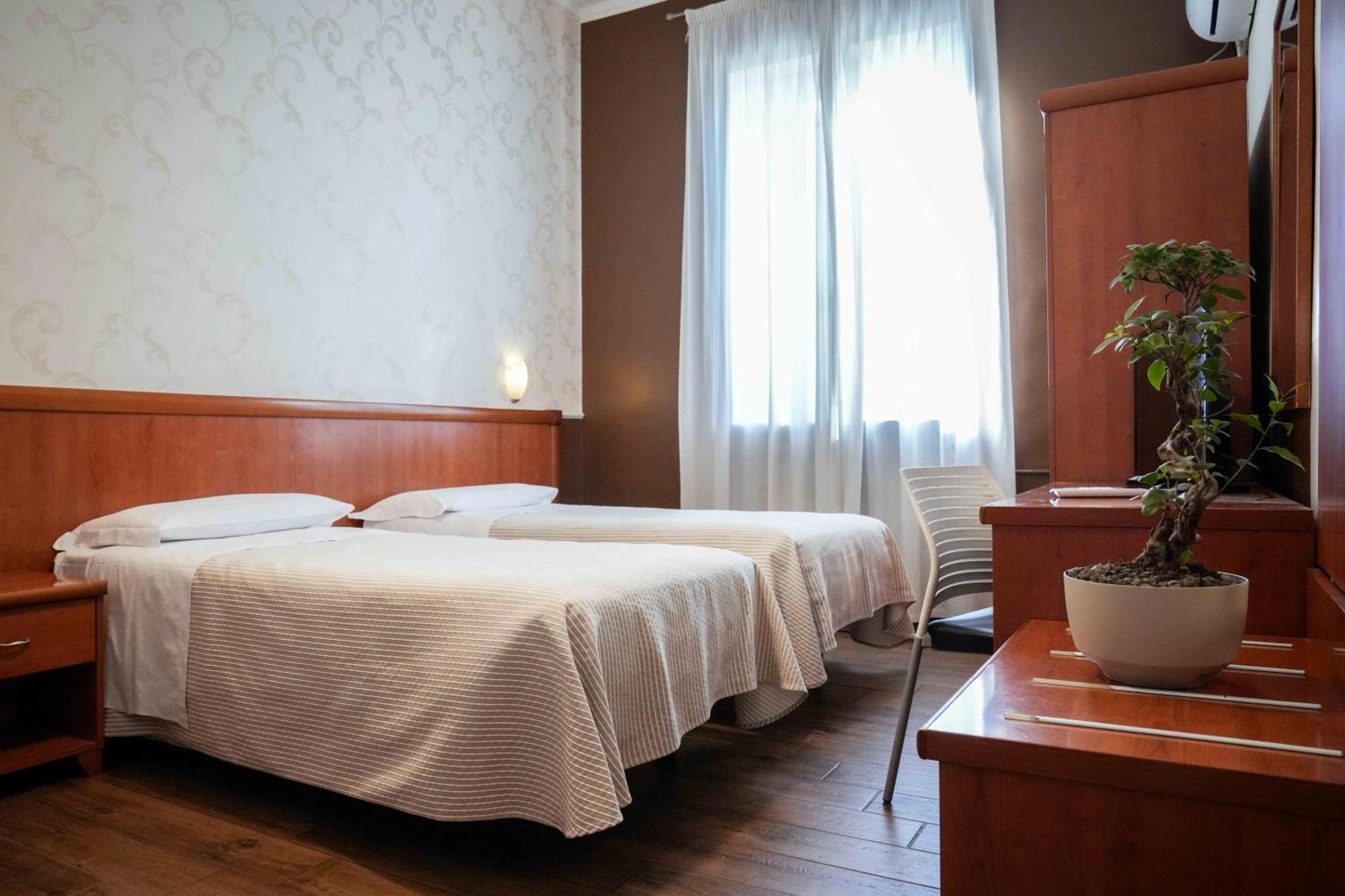 Universo Hotel Turín